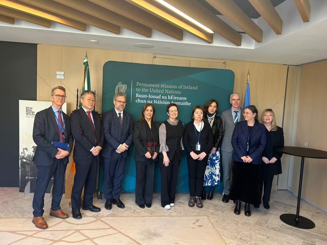 وزيرة شؤون المرأة منى الخليلي تشارك في جلسة إحاطة الدول الأعضاء في الجمعية العمومية التي استضافتها بعثتا إيرلندا والنرويج.