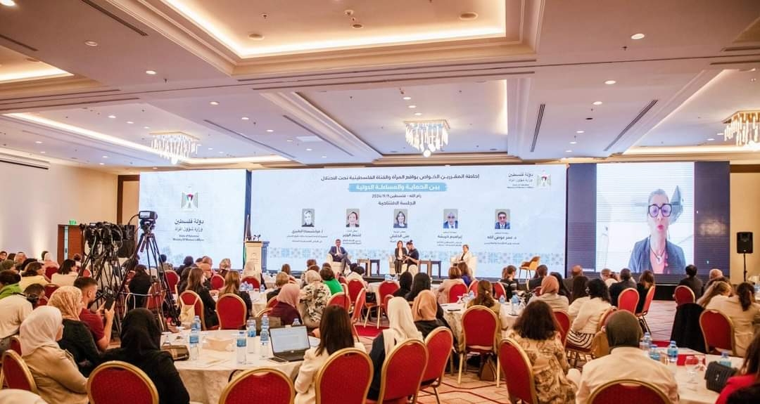 إحاطة المقررين الخواص