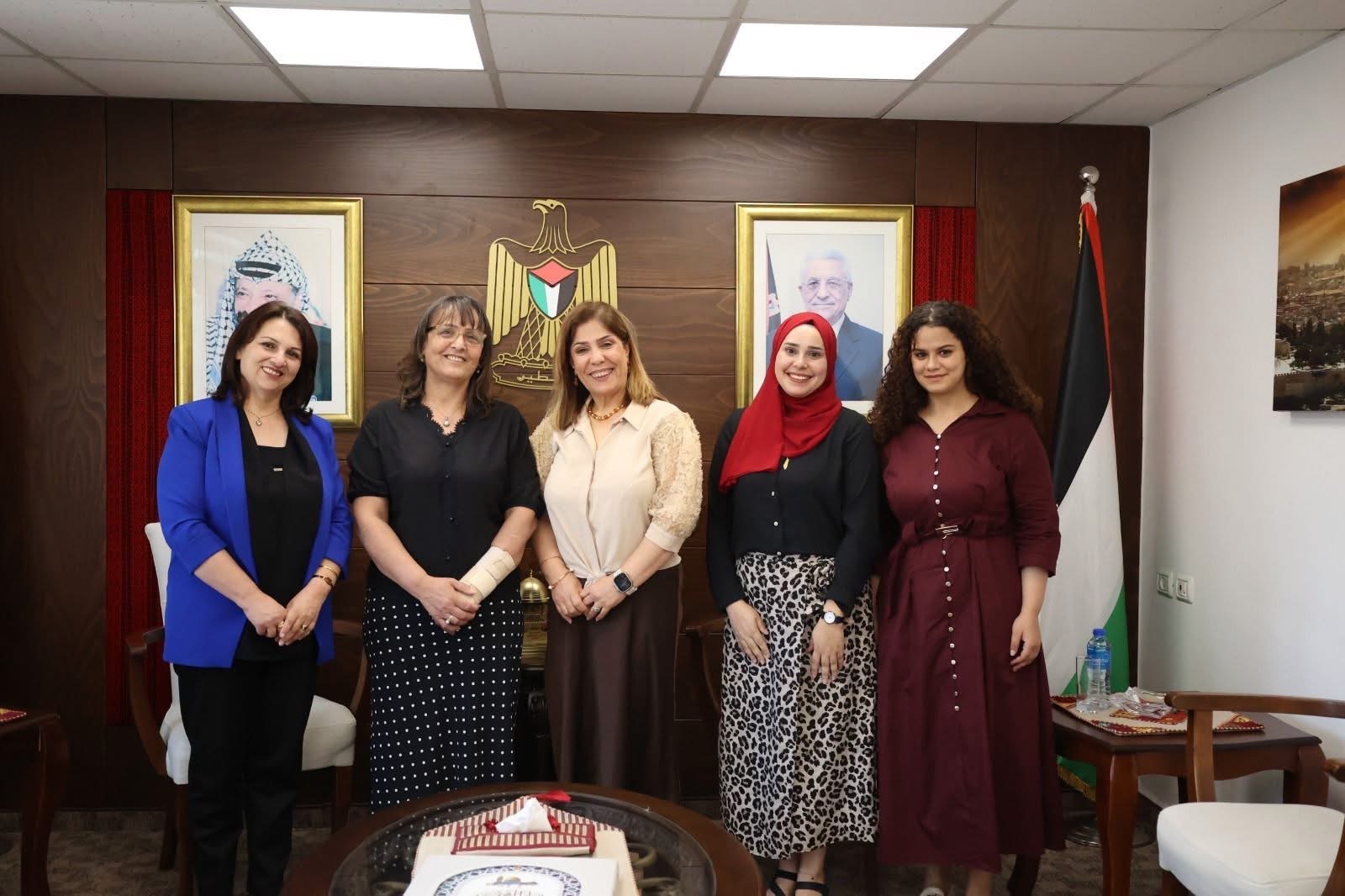 "وزارة شؤون المرأة" و“تام” يبحثان سبل التعاون في التمكين الاقتصادي