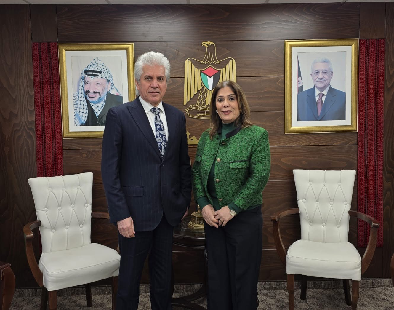  التقت وزيرة شؤون المرأة أ. منى الخليلي، اليوم، أ. باسم الخالدي المستشار السياسي للمنسق الخاص للأمم المتحدة